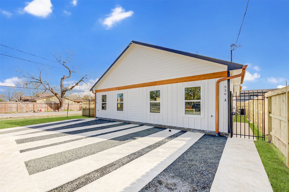 New build Duplex. Each unit features 3 bedrooms, 2