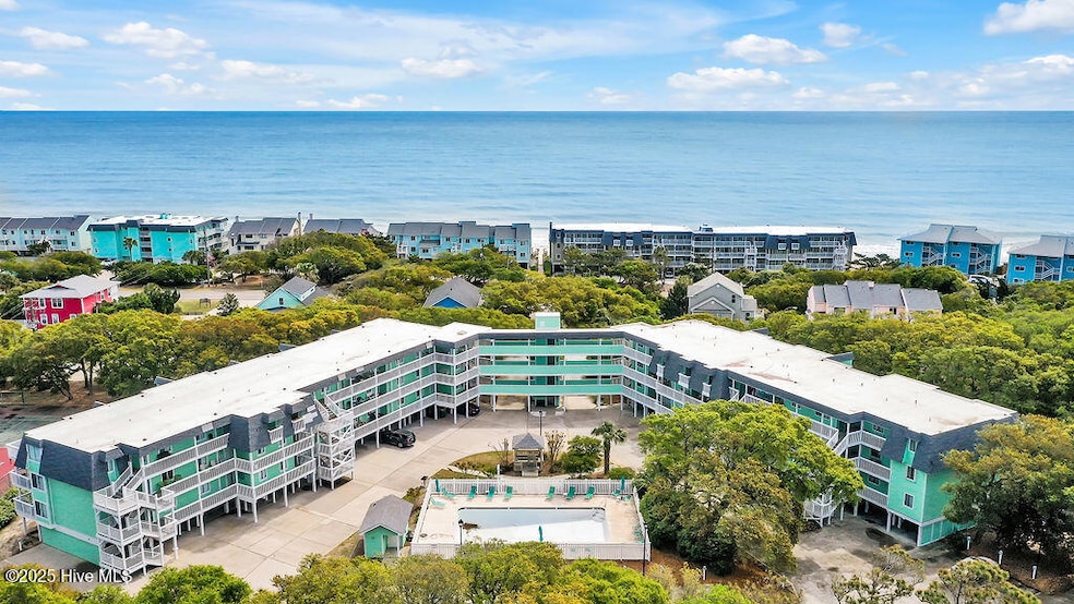 2301SurfriderCircleUnit2301BDrone-1