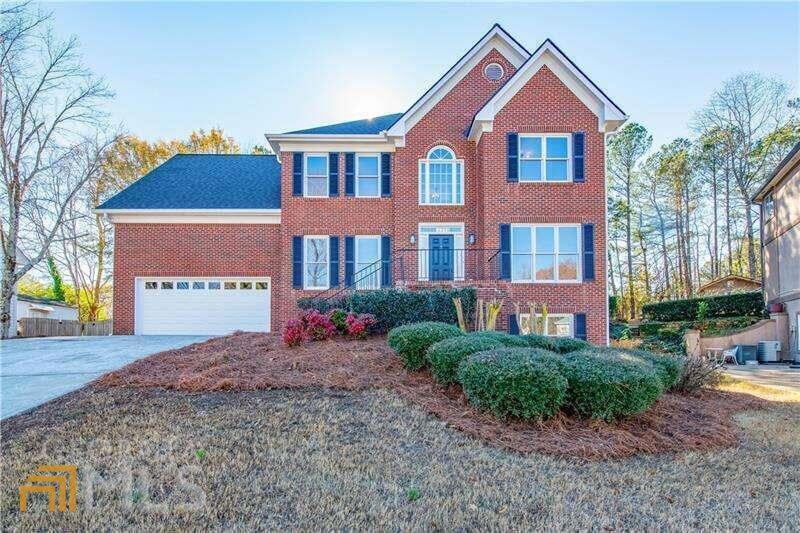 370 Wildwood Lake Ct, Suwanee, GA 30024 - photo 1