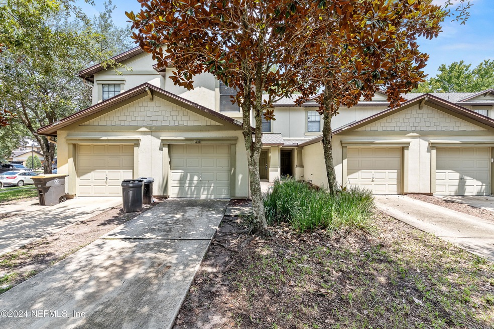 4607 Crib Ct, Jacksonville, FL 32210 - photo 1