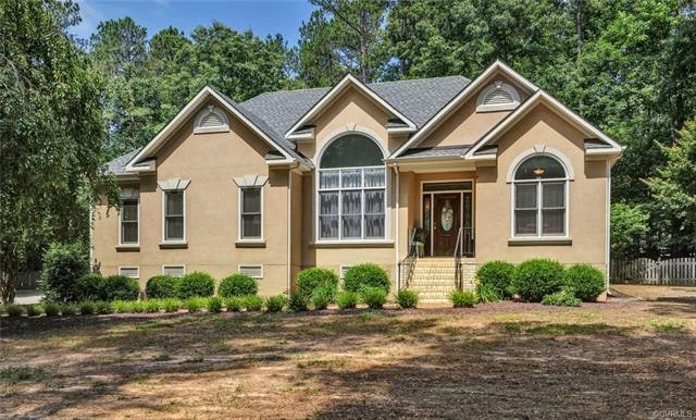 Welcome to 12020 Hunters Hawk Court!