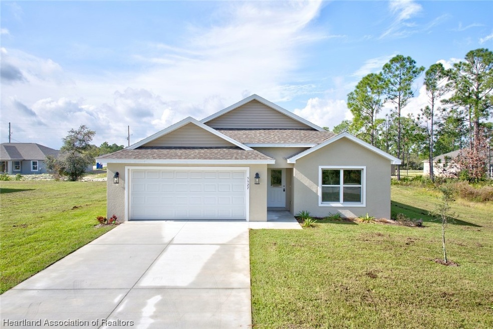 6903 Mexican Hat Dr, Sebring, FL 33872 - photo 1