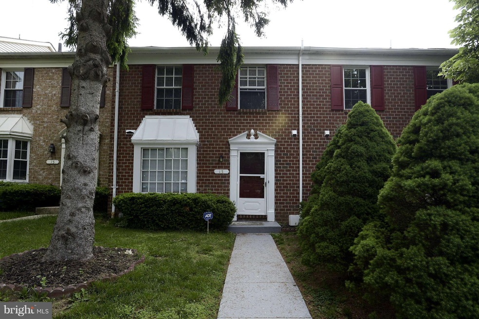 13 Hamlet Dr, Owings Mills, MD 21117 - photo 1
