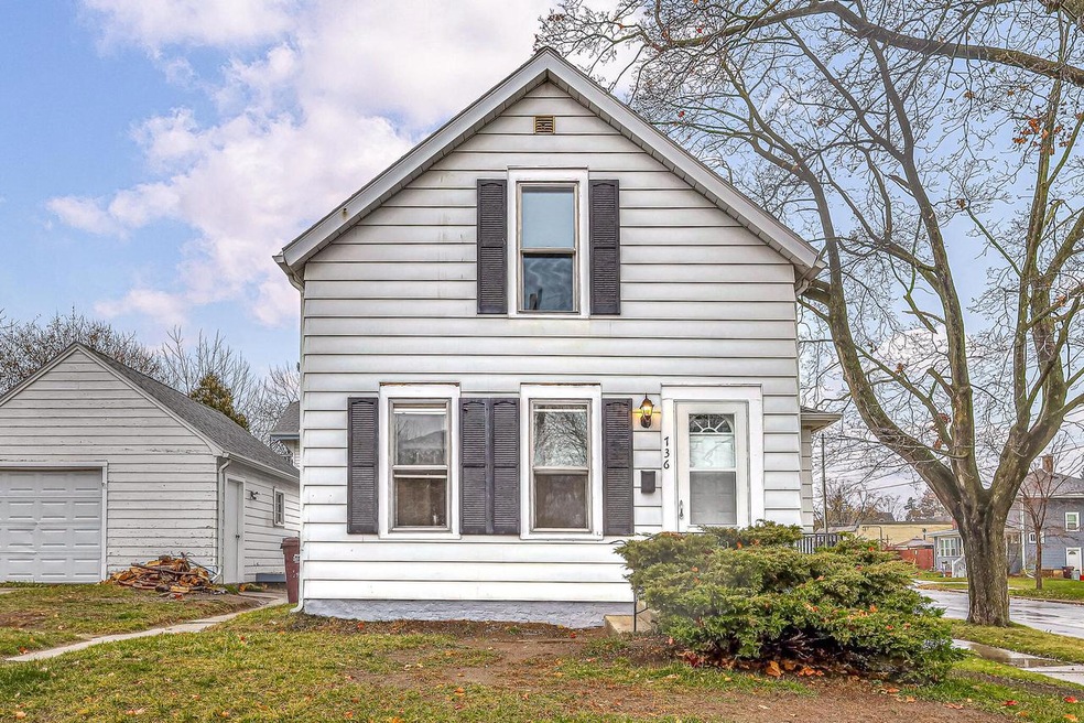 736 N Seventh Manitowoc 23