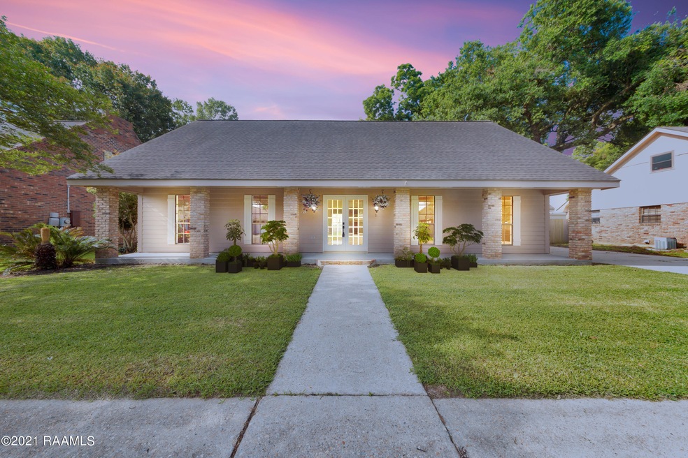 303WGovernorMiro-1-Twilight