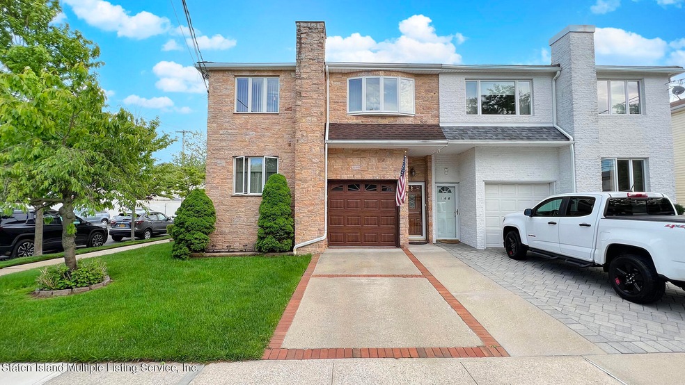 162 Lamoka Ave, Staten Island, NY 10308 - photo 1