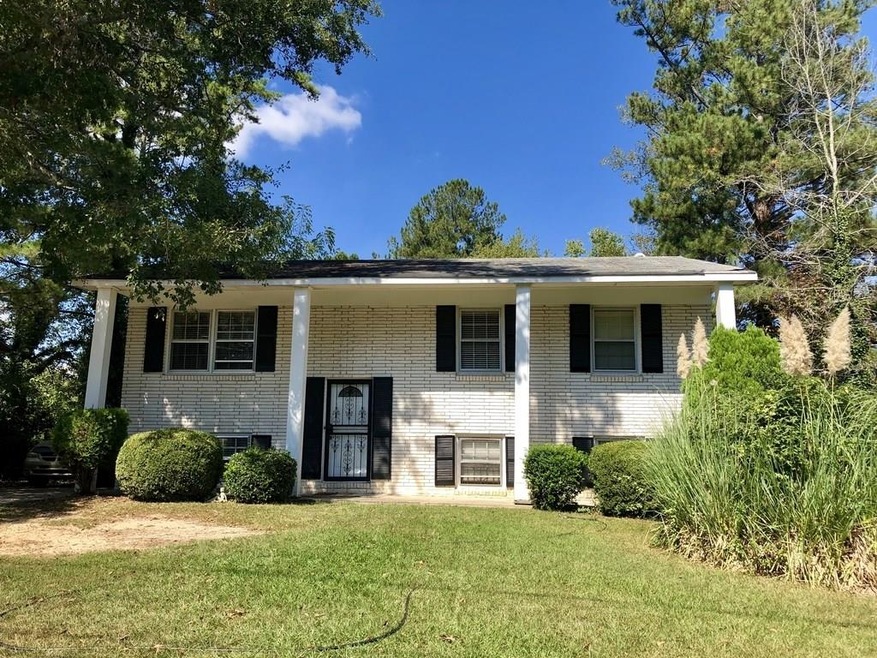 2865 Spruce Point Rd, Atlanta, GA 30349 - photo 1