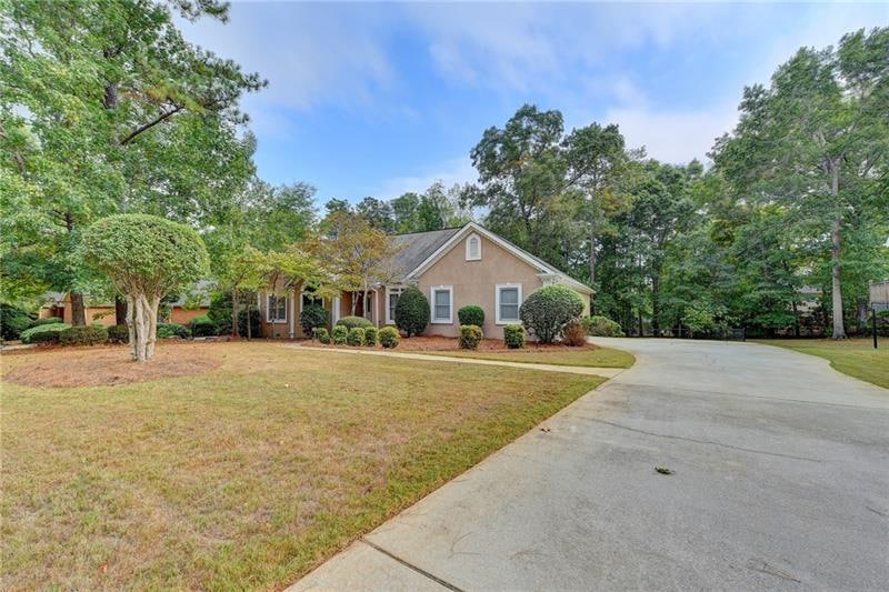 4751 Meadowlark Dr SE, Conyers, GA 30094 - photo 1