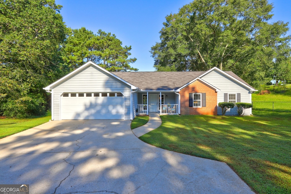 1470 Dillon Rd, Austell, GA 30168 - photo 1