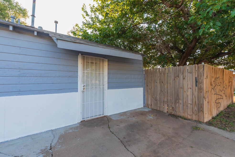 3800 SE 11th Ave, Amarillo, TX 79104 - photo 1