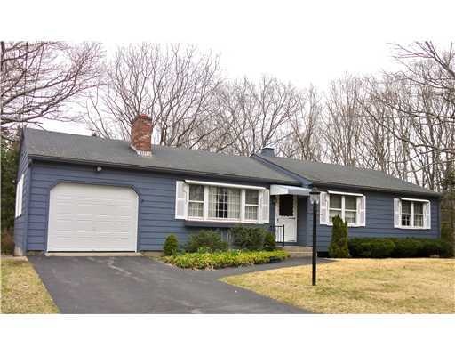 42 Sherwood Dr, Westerly, RI 02891 - photo 1
