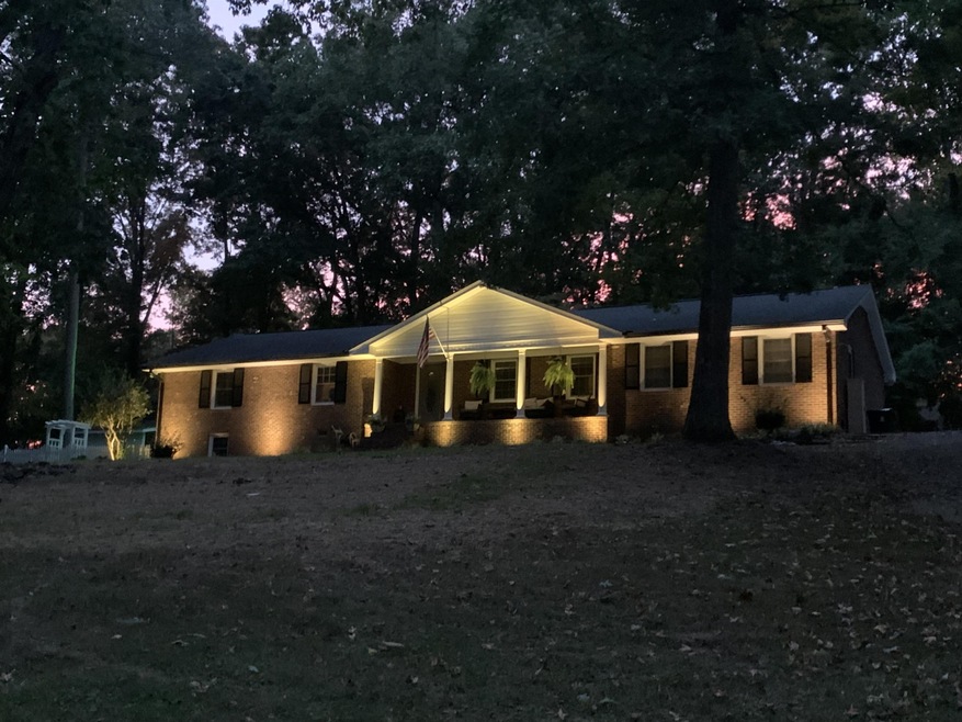 206 Holly Dr, Oxford, NC 27565 - photo 1