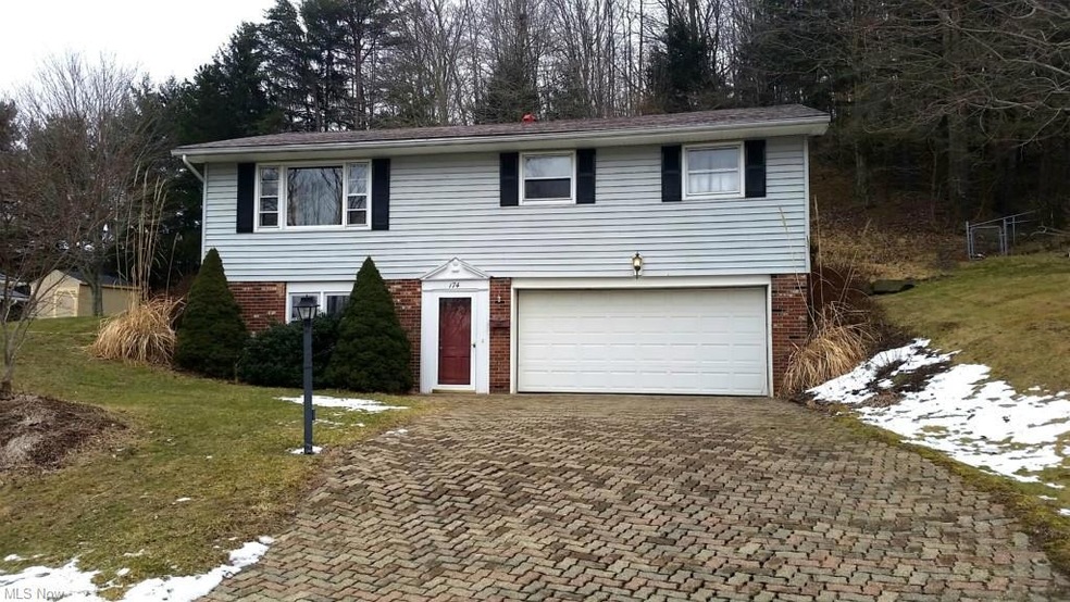 174 Valley View Dr, Coshocton, OH 43812 - photo 1