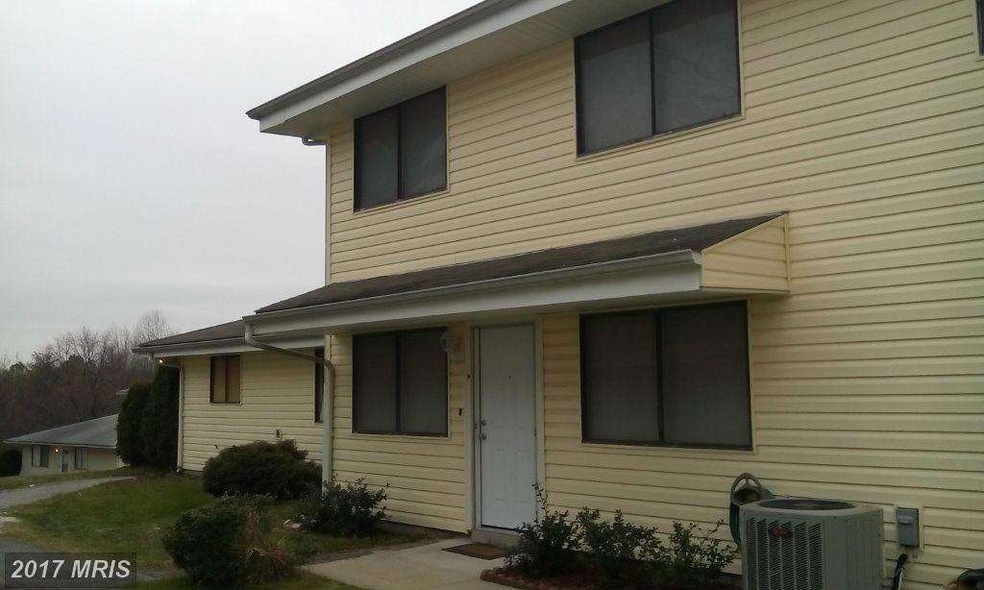 1718 Fountain Rock Way unit B, Edgewood, MD 21040 - photo 1