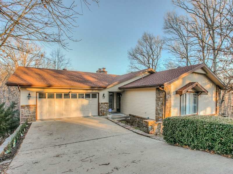 Exterior Front. Lovely curb appeal!