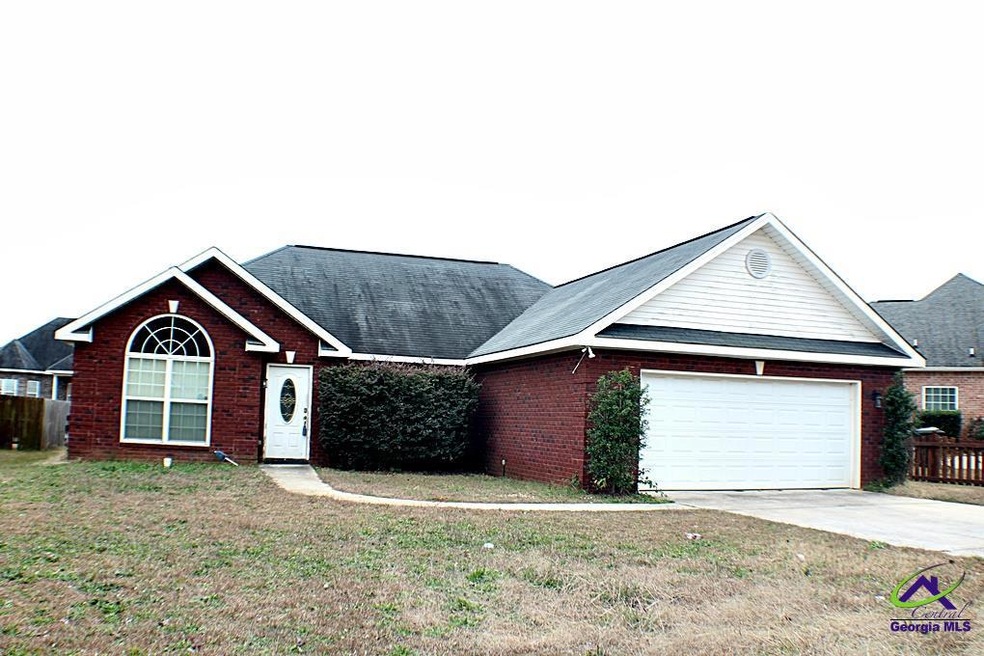 133 Emberly Ln, Warner Robins, GA 31088 - photo 1