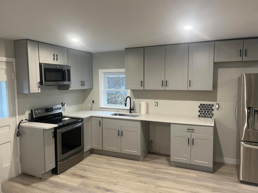 54-56 Franklin St, Somersworth, NH 03878 - photo 1