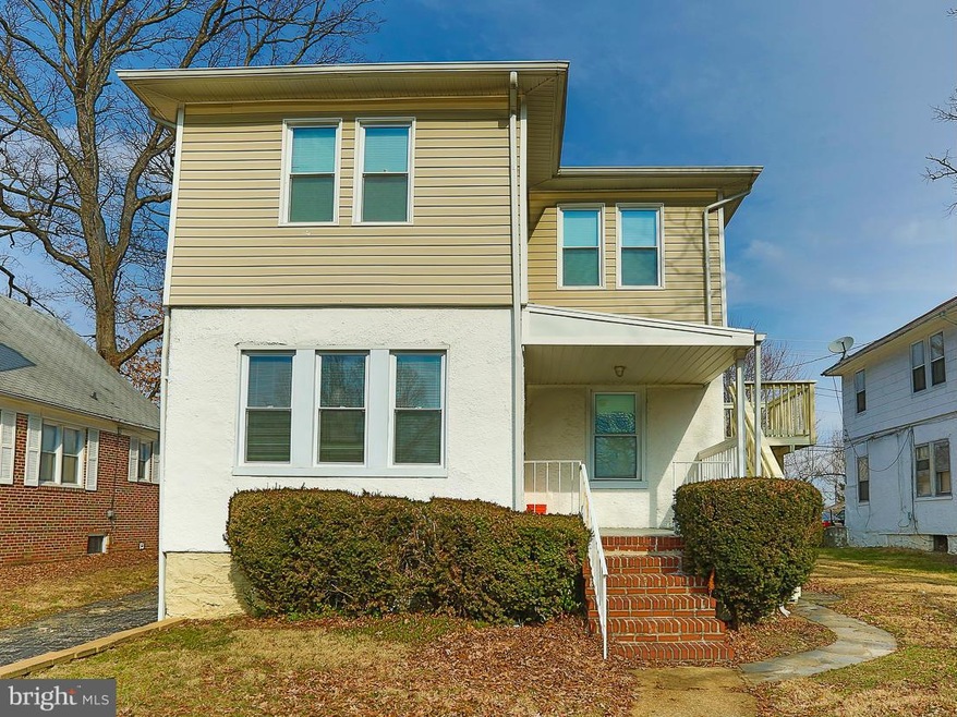2522 Oakley Ave, Baltimore, MD 21215 - photo 1