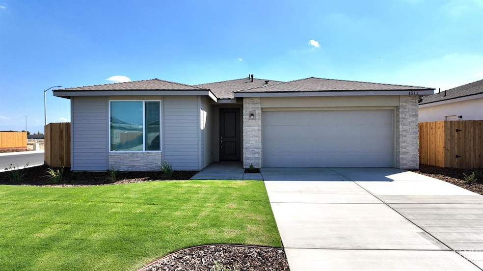 Sold $388,160 • Co-Listing Agent