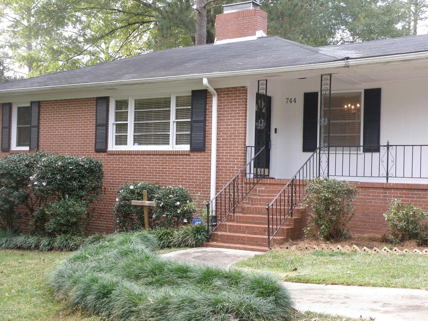 744 Blanton Blvd