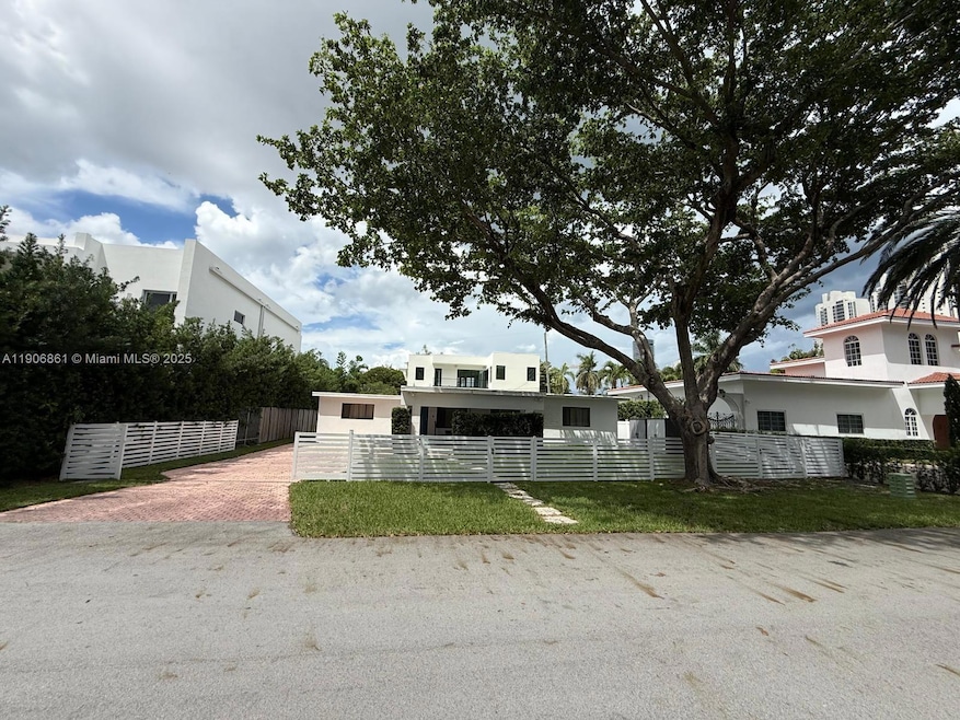 245 189th Terrace, Sunny Isles Beach, FL 33160 - photo 1