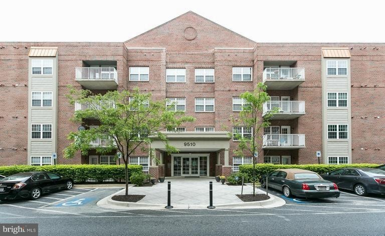 Condos at the Ridge unit 404, Owings Mills, MD 21117 - photo 1