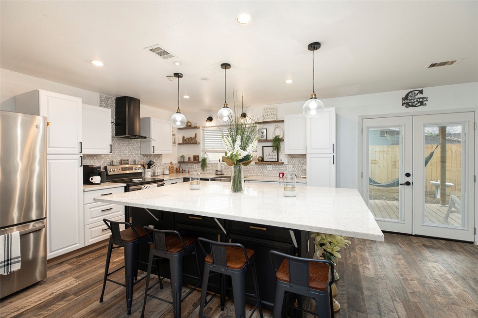 Sold • Co-Listing Agent