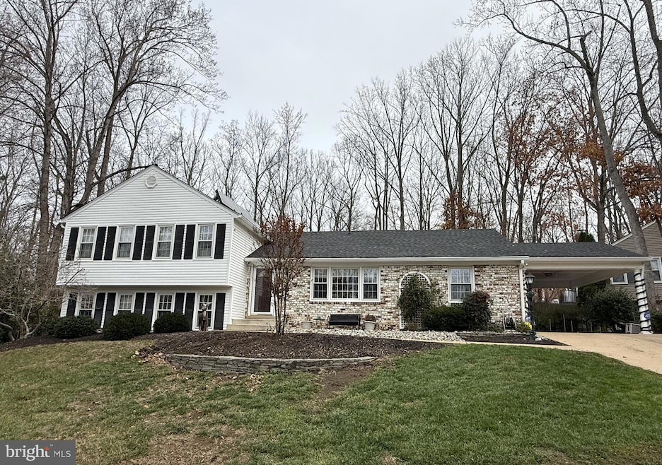 12001 Skipjack Ct, Woodbridge, VA 22192 - photo 1