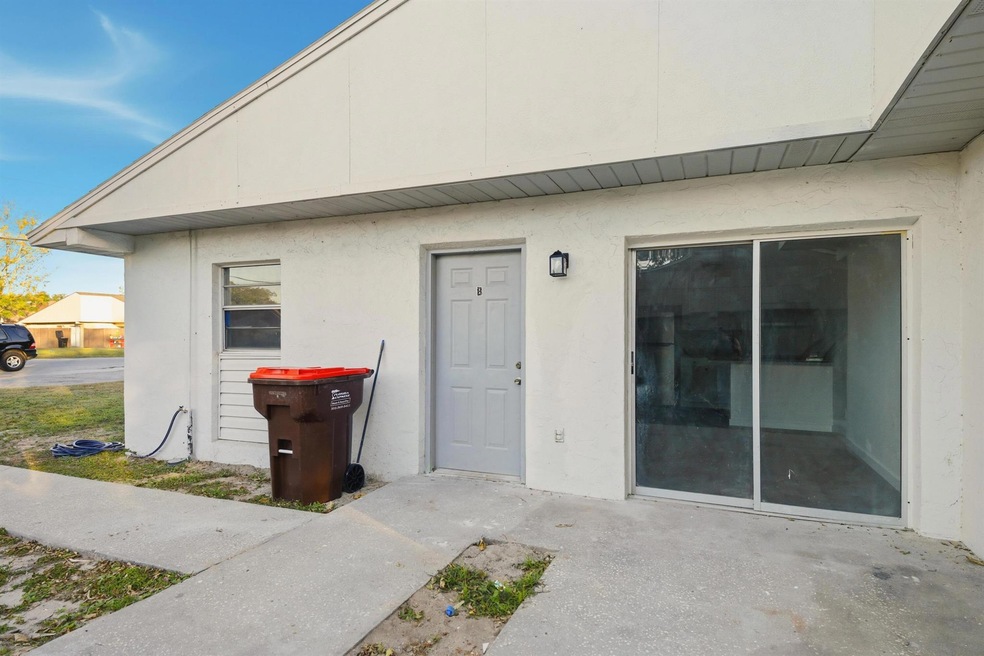 2931 SE 52nd Ave unit B, Ocala, FL 34480 - photo 1