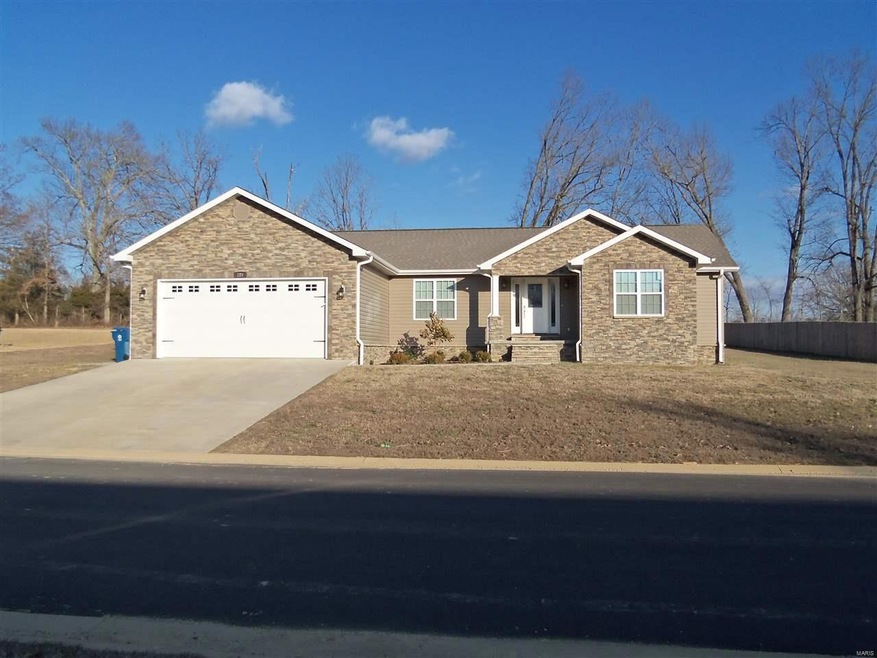 229 Century, Poplar Bluff, MO 63901 - photo 1