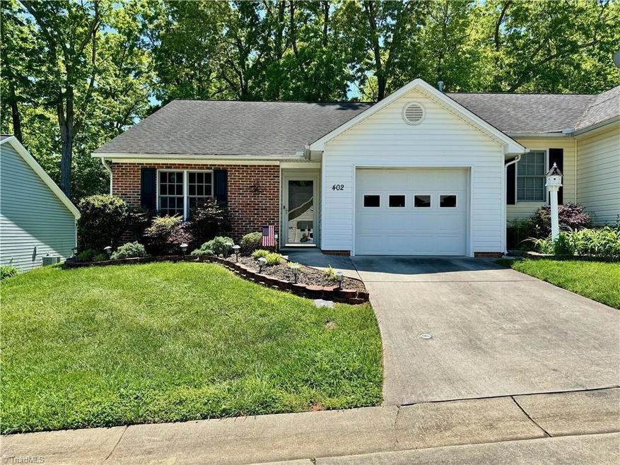 350 Stowe Ave unit 402, Asheboro, NC 27203 - photo 1