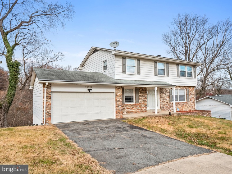 13029 Chalfont Ave, Fort Washington, MD 20744 - photo 1