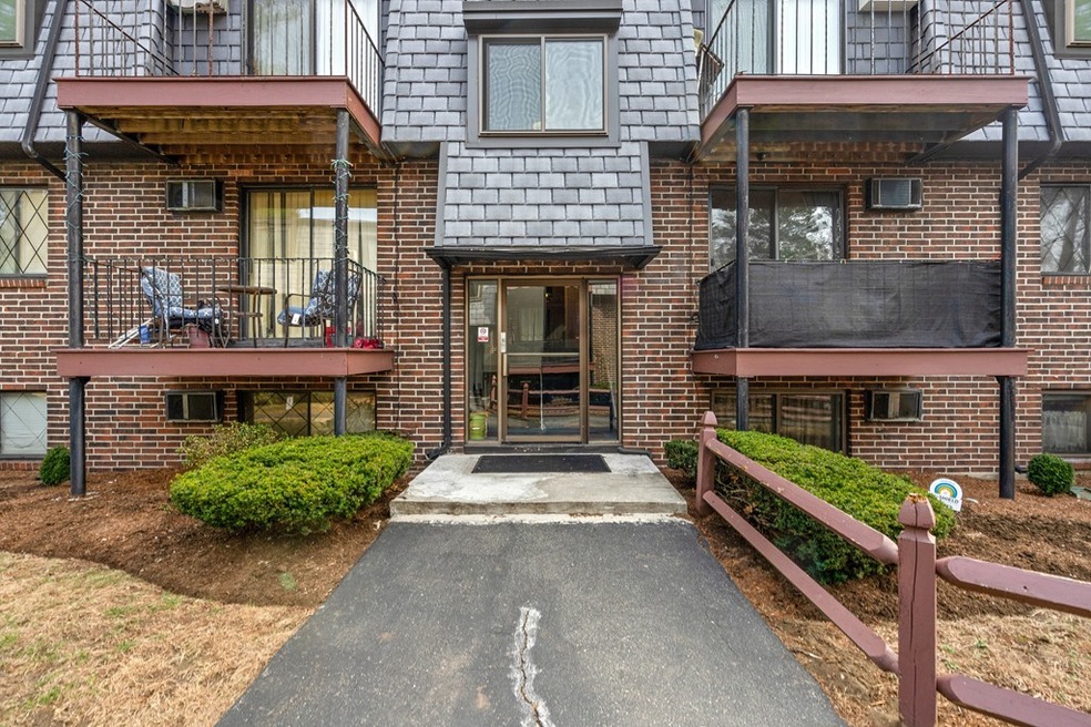 38 Main St unit 18, North Reading, MA 01864 - photo 1