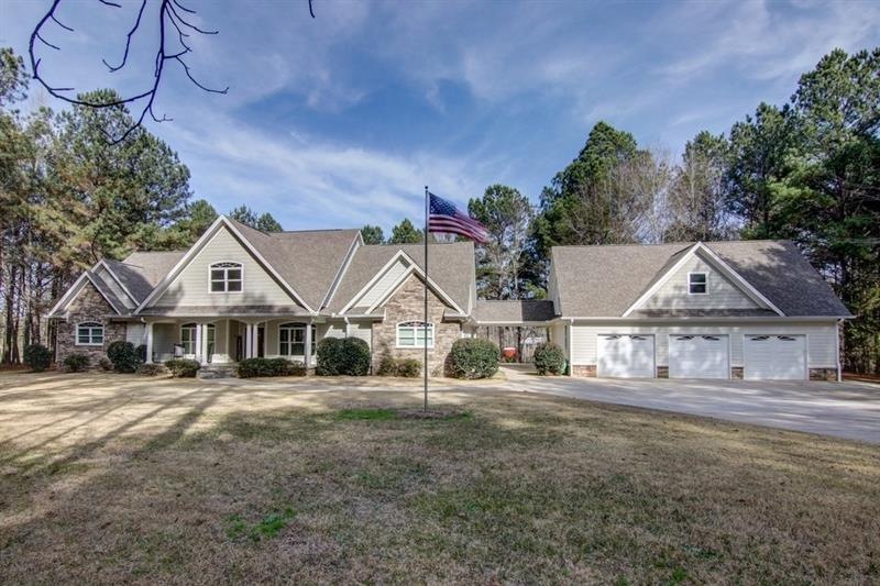 933 Bradley Gin Rd, Monroe, GA 30656 - photo 1