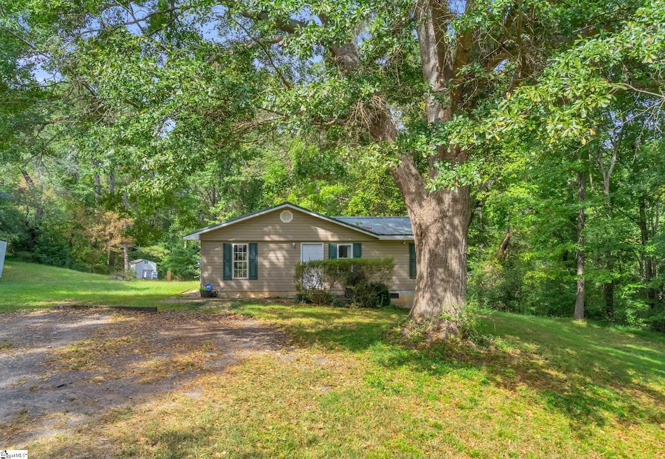 1389 Earls Bridge Rd, Easley, SC 29640 - photo 1