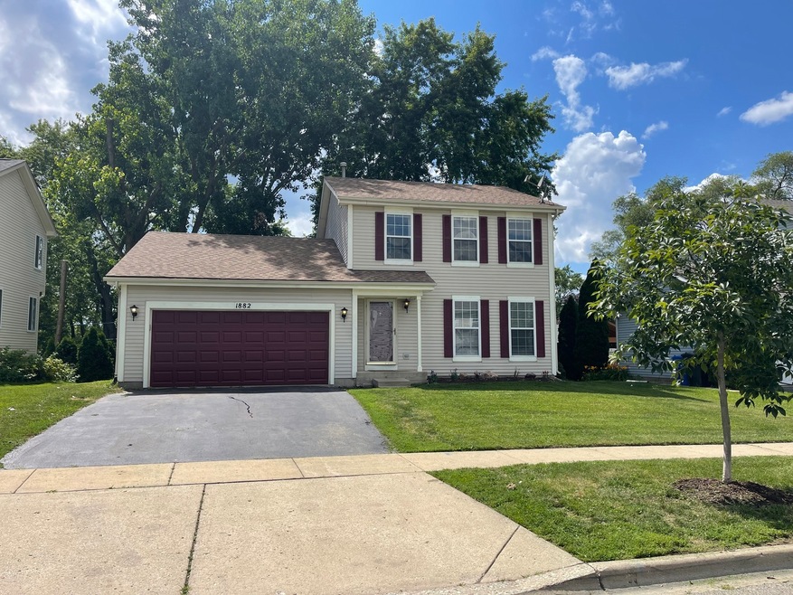1882 Cambridge Dr, Carpentersville, IL 60110 - photo 1