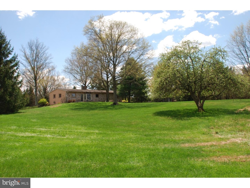 1631 Kriebel Mill Rd, Collegeville, PA 19426 - photo 1