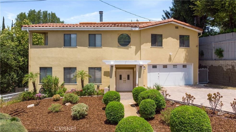 5210 Sale Ave, Woodland Hills, CA 91364 - photo 1