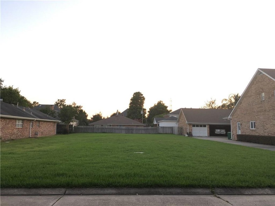 FRONT VIEW OF LOT