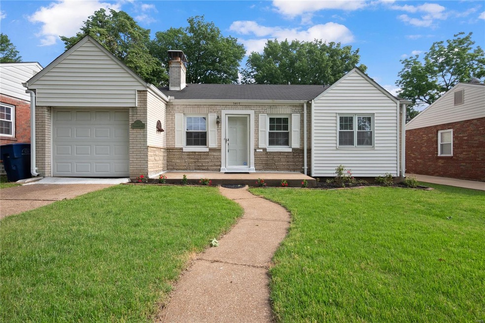 5417 Sutherland Ave, Saint Louis, MO 63109 - photo 1