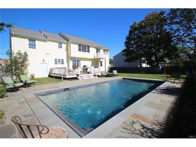 15 Naromake Ave, Norwalk, CT 06854 - photo 1