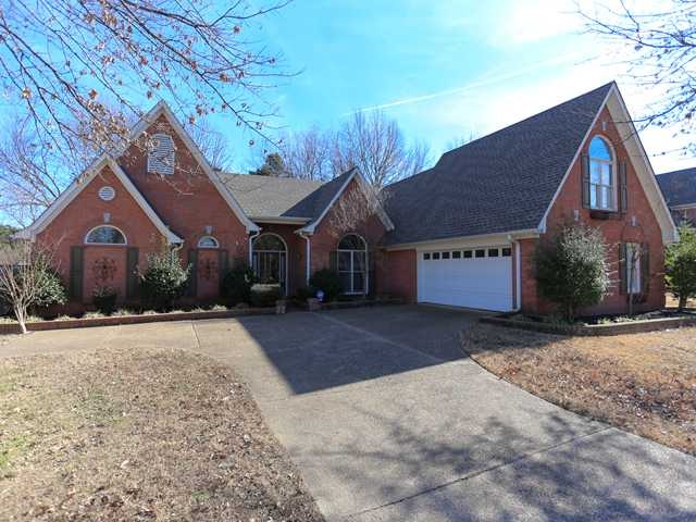 Wonderful brick home nestled in quite cove in Plan