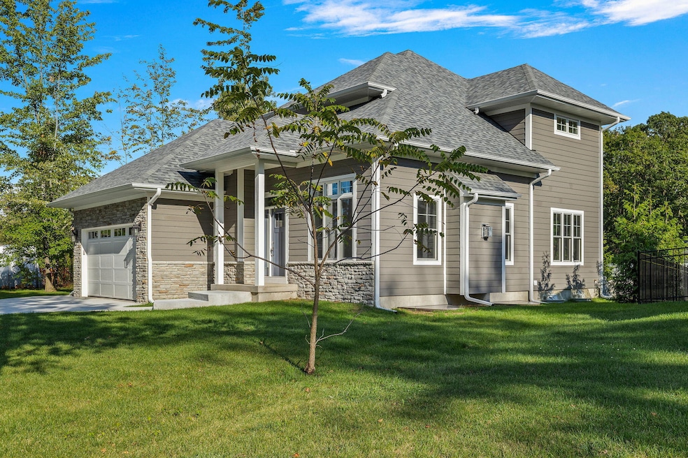 17633 Summerhill