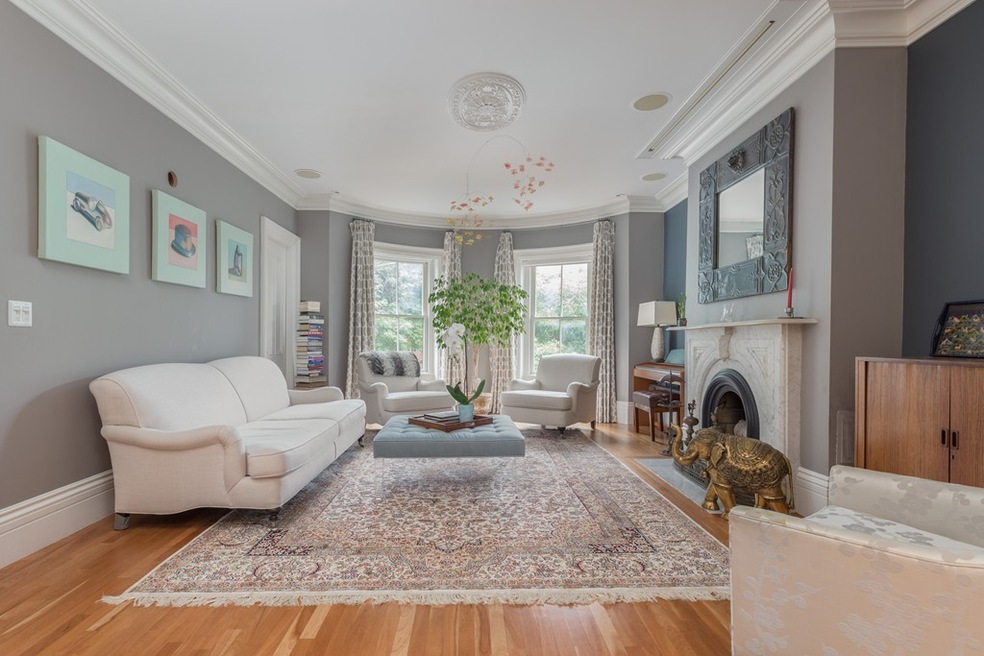 27 Upton St unit 3, Boston, MA 02118 - photo 1