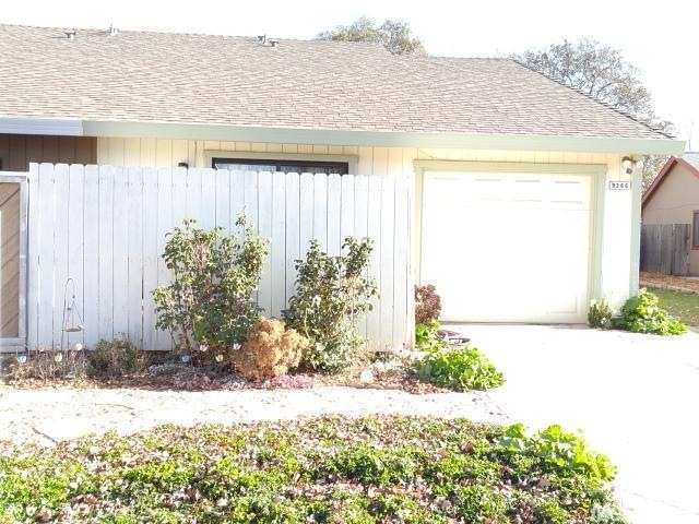 Well maintained, cute home situated in established