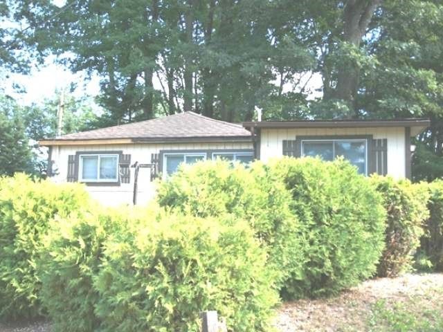 6190 E Townline Lake Rd, Harrison, MI 48625 - photo 1