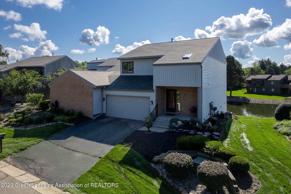 2455 Emerald Lake Dr East Lansing MI-202