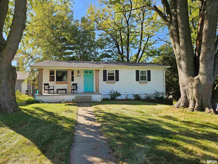 2355 W 43rd St, Davenport, IA 52806 - photo 1