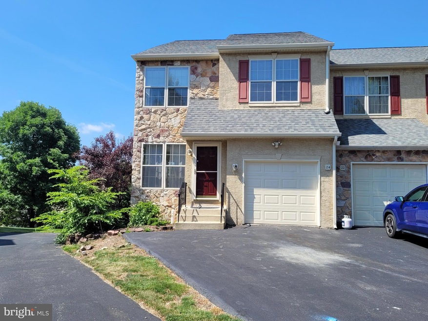 24 Abbott Ct unit A3, Norristown, PA 19403 - photo 1