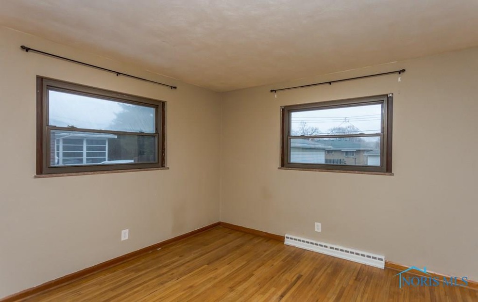 4416 286th St, Toledo, OH 43611 - photo 1